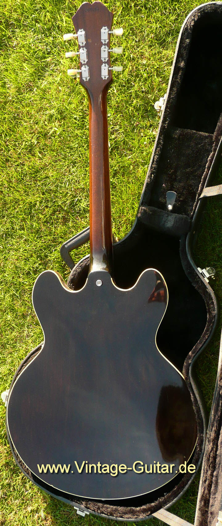 Epiphone Casino 1968 2.jpg